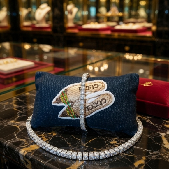 FOLLOW ME!!! - Picture 12 of 15